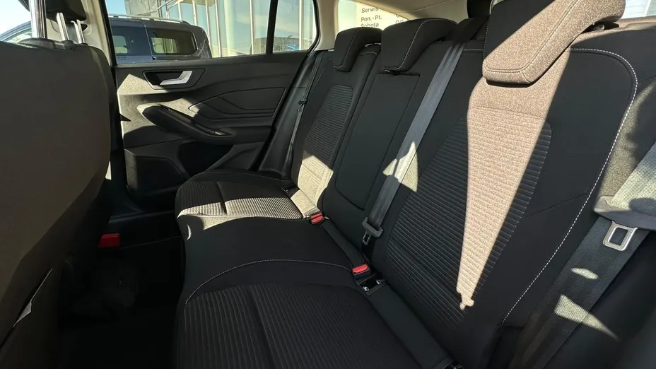 FORD Focus Focus 1.0 EcoBoost mHEV Active X aut Nowy