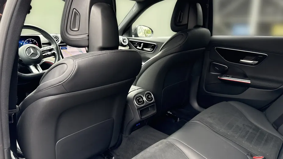 MERCEDES-BENZ C Klasa C 220 d mHEV 4-Matic AMG