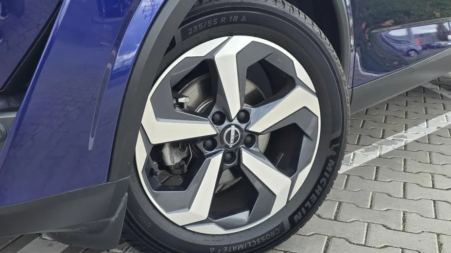 NISSAN Qashqai Qashqai 1.3 DIG-T N-Connecta DCT
