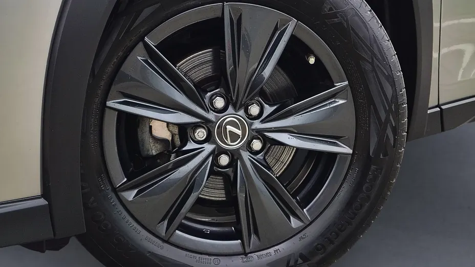 LEXUS UX UX 250h GPF F Impression 2WD