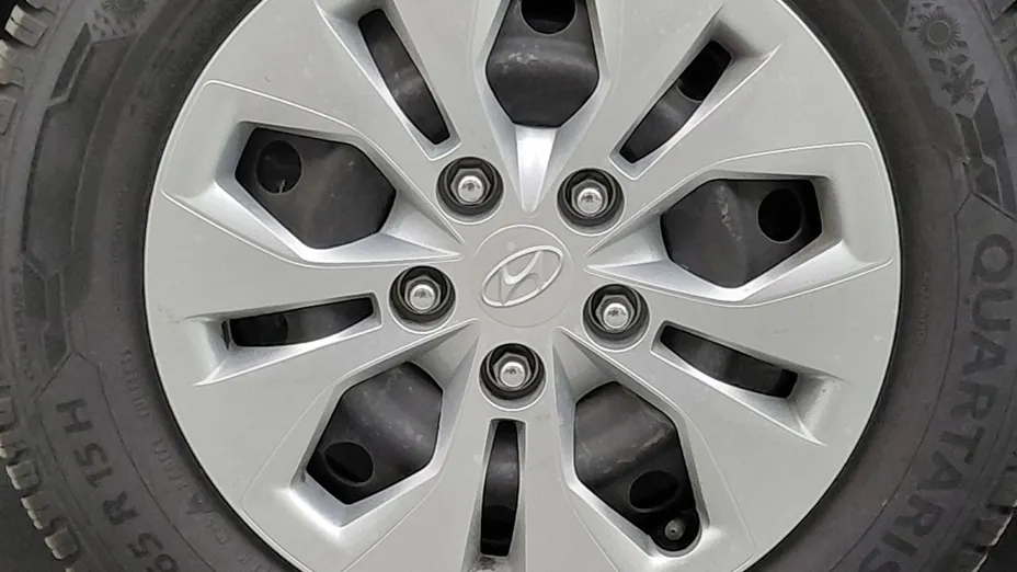 HYUNDAI i30 i30 1.5 DPI Modern