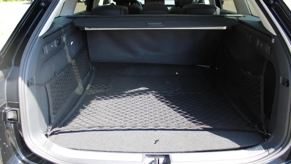 SKODA Superb Superb 1.5 TSI Plug-in Hybrid L&K DSG