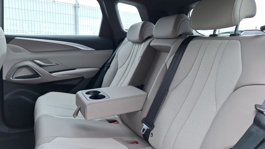 BYD Sealion 5 Sealion 5 DM-i 1.5 Design Nowy