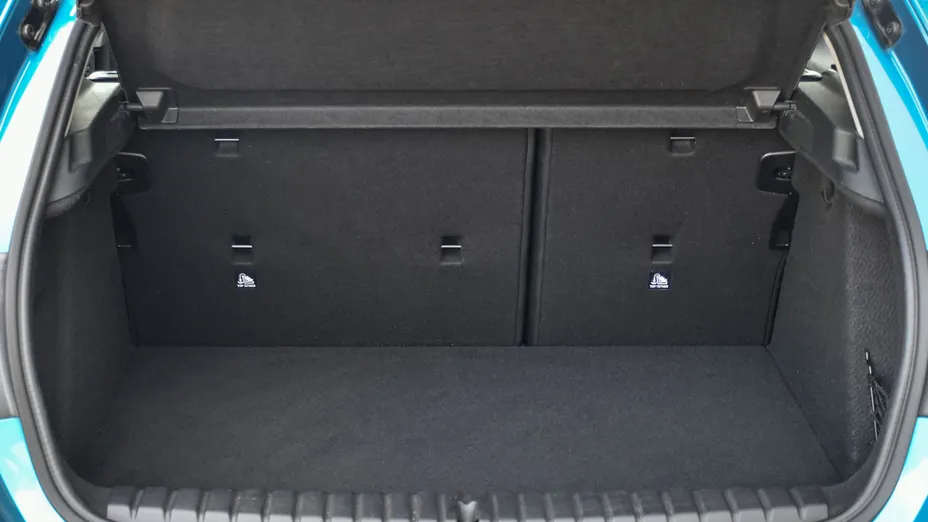 BMW Seria 1 118i Advantage aut