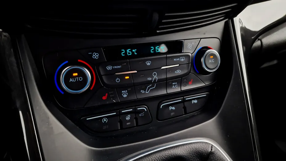 FORD Kuga Kuga 1.5 EcoBoost FWD ST-Line