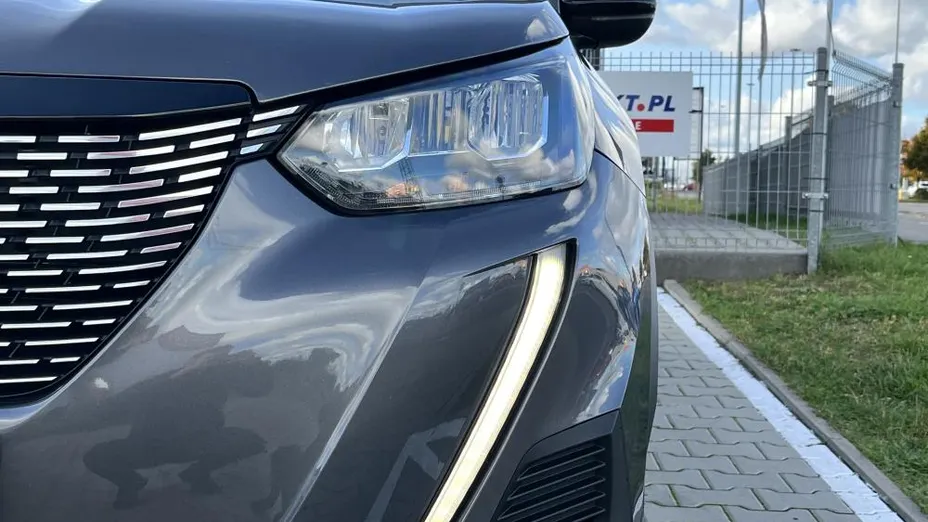 PEUGEOT 2008 2008 1.2 PureTech Allure S&S EAT8