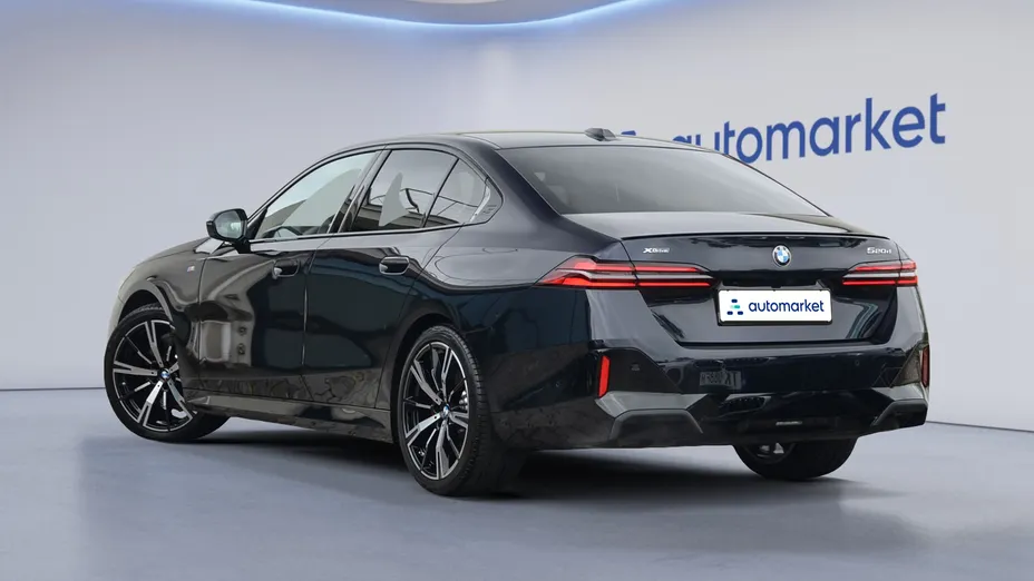 BMW Seria 5 520d xDrive mHEV M Sport aut