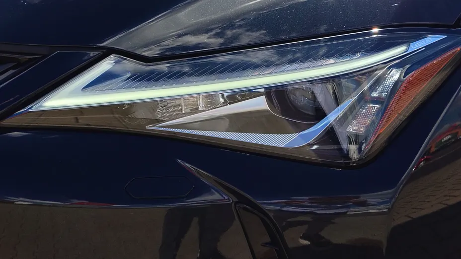 LEXUS UX UX 250h GPF Business 2WD