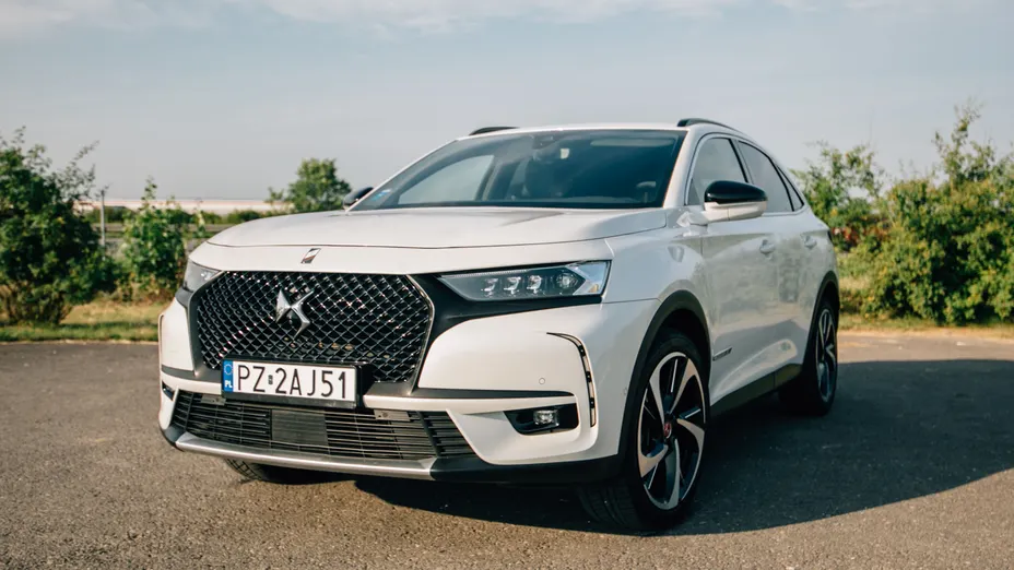 DS DS7 DS 7 1.6 E-Tense Performance Line aut