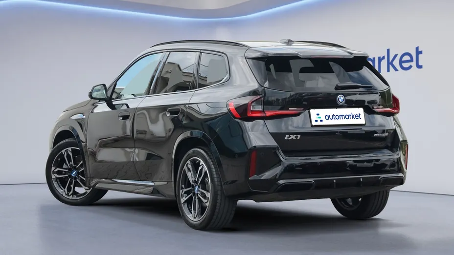 BMW iX1 iX1 eDrive20 66.5kWh M Sport