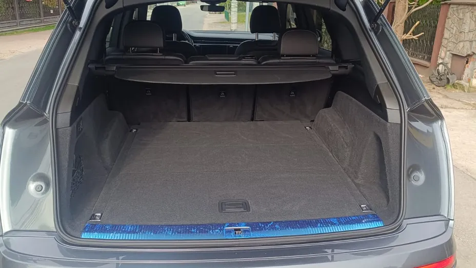 AUDI Q7 Q7 3.0 TDI Quattro Tiptr.