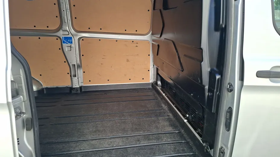 FORD Transit Custom Transit Custom 320 L2H1 Trend
