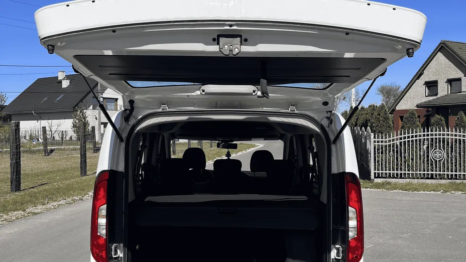 FIAT Doblo Doblo 1.4 16V Easy