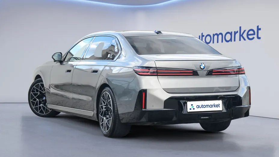 BMW Seria 7 740d xDrive mHEV sport-aut