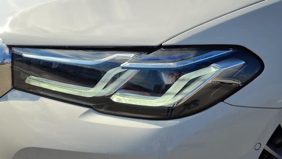BMW Seria 5 530e PHEV aut