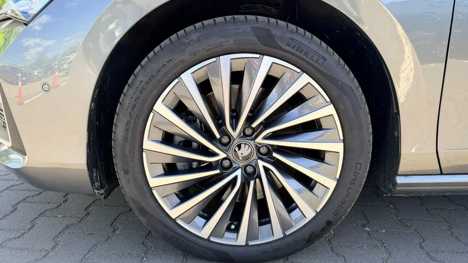 SKODA Superb Superb 2.0 TDI SCR 4x4 L&K DSG