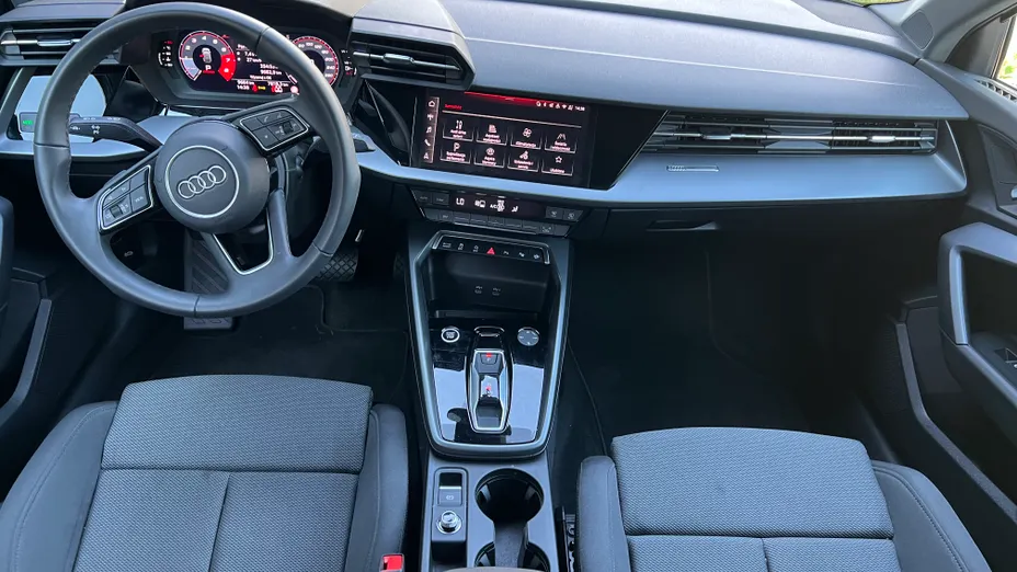 AUDI A3 A3 35 TFSI mHEV S tronic