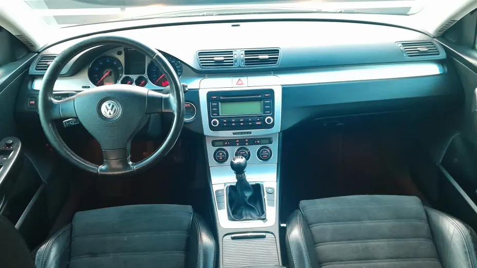 VOLKSWAGEN Passat Passat 2.0 FSI Highline