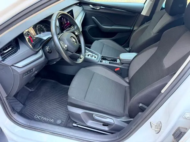 SKODA Octavia Octavia 1.5 TSI e-Tec Ambition DSG