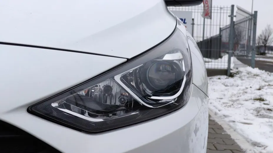 HYUNDAI i30 i30 1.5 DPI Classic +