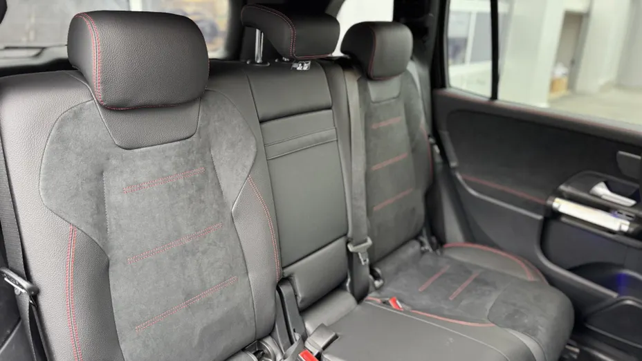 MERCEDES-BENZ GLB GLB 220 mHEV 4-Matic AMG Line 8G-DCT Nowy