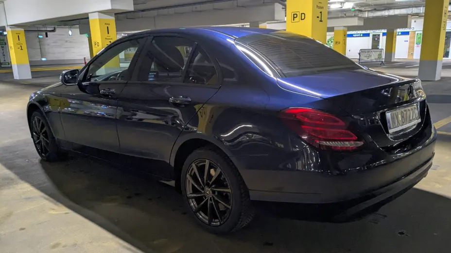 MERCEDES-BENZ C Klasa C 180 CGI BlueEff.