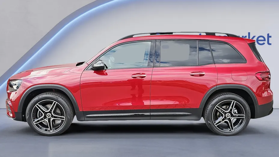 MERCEDES-BENZ GLB GLB 200 mHEV AMG Line 7G-DCT Nowy