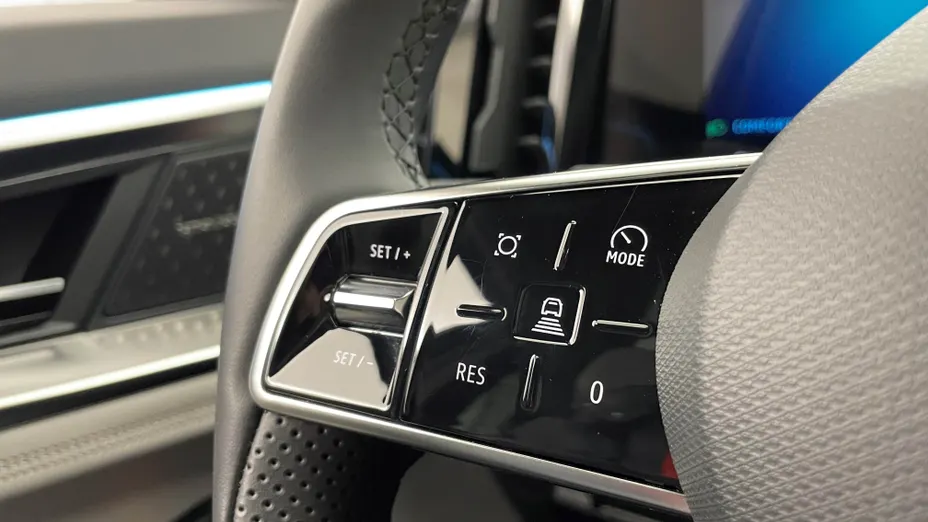 RENAULT Espace Espace 1.2 E-Tech Full Hybrid 200 Iconic MMT 7os.