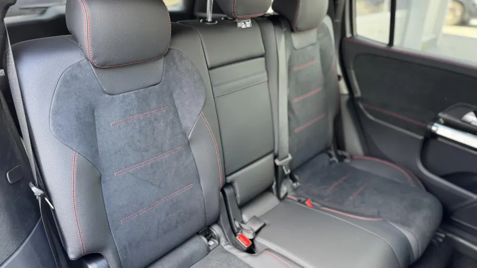 MERCEDES-BENZ GLB GLB 200 mHEV AMG Line 7G-DCT Nowy