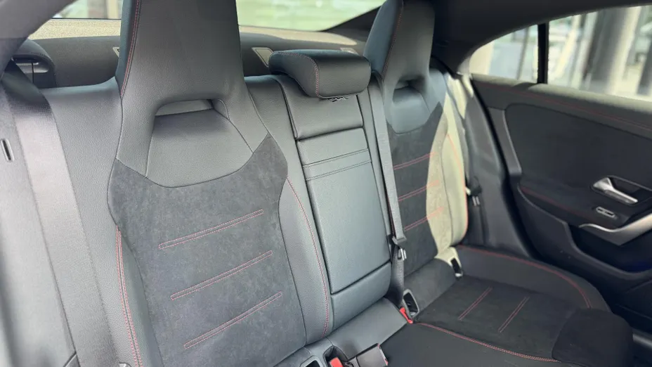 MERCEDES-BENZ CLA CLA 250 e PHEV AMG Line 8G-DCT Nowy