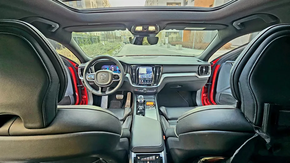 VOLVO S60 S60 B5 B AWD Ultimate Dark aut