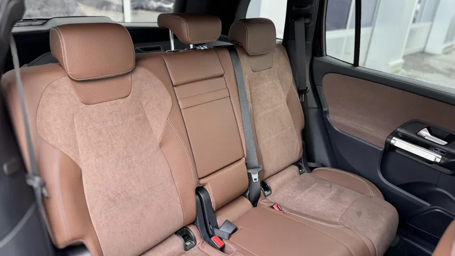 MERCEDES-BENZ GLB GLB 200 mHEV AMG Line 7G-DCT Nowy