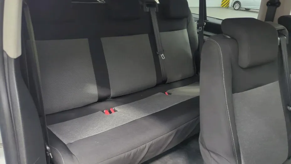 TOYOTA Proace Proace Kombi 2.0 D-4D Long 2,8t