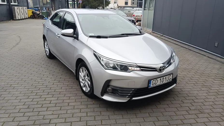 TOYOTA Corolla Corolla 1.6 Classic Plus