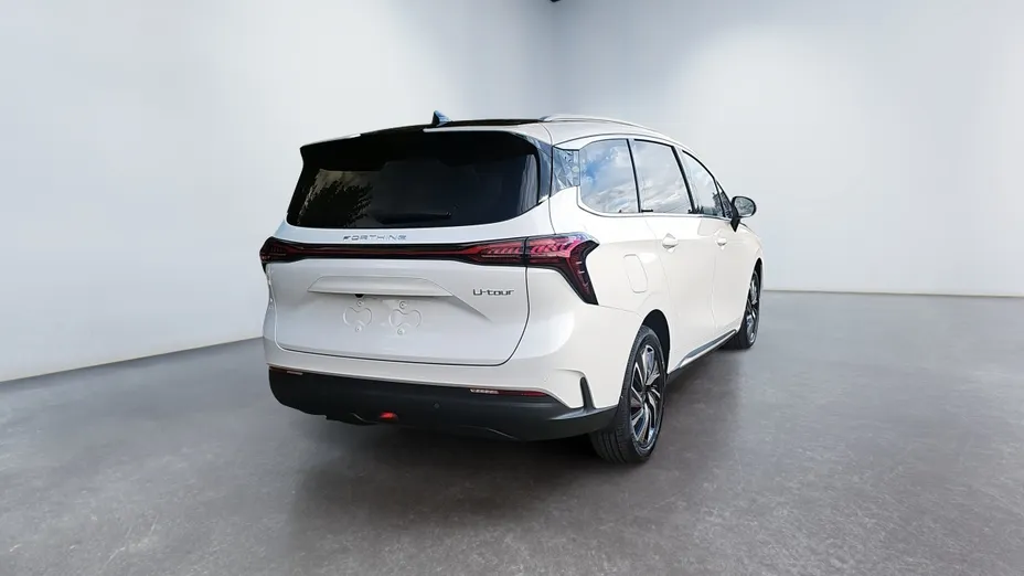 FORTHING U-Tour U-Tour 1.5 DVVT GDI DCT Nowy