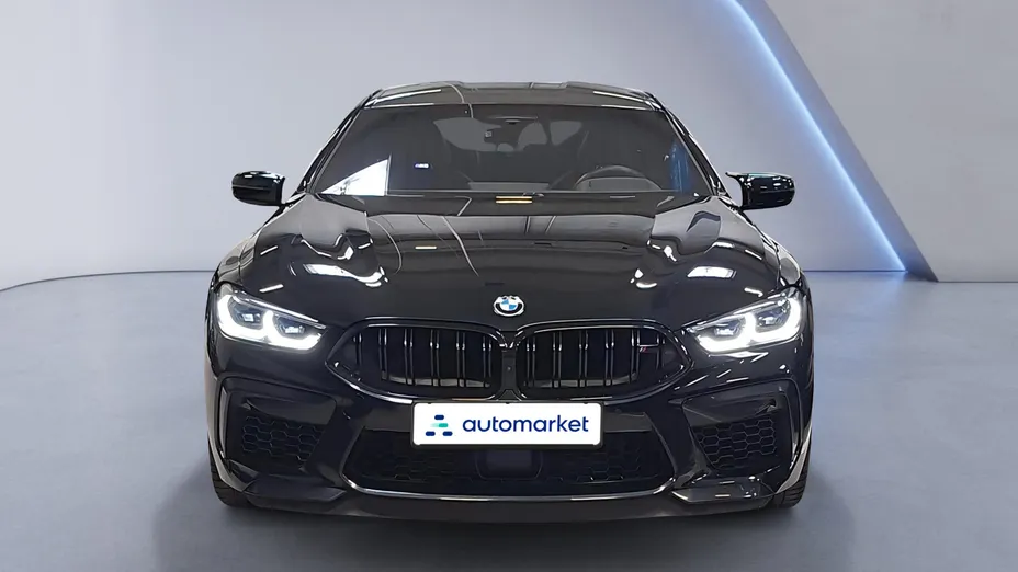 BMW Seria 8 M8 Competition