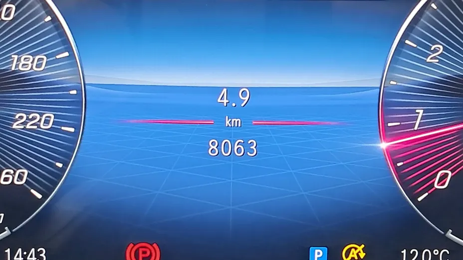 MERCEDES-BENZ GLB GLB 200 mHEV Progressive 7G-DCT