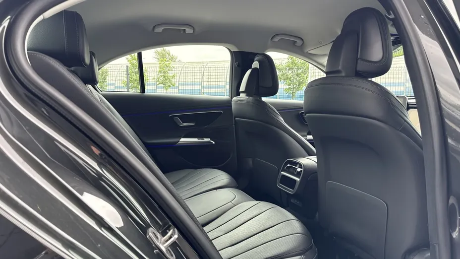 MERCEDES-BENZ E Klasa E 200 d mHEV Avantgarde 9G-Tronic