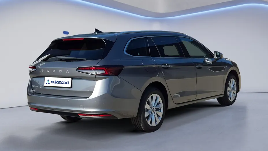 SKODA Superb Superb 2.0 TDI SCR Drive DSG Nowy