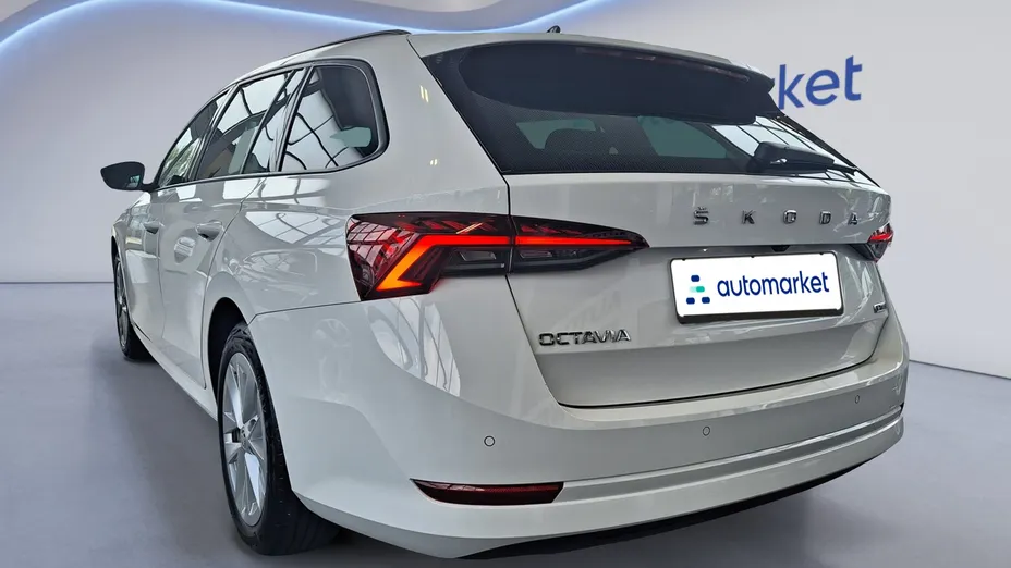 SKODA Octavia Octavia 1.5 TSI e-Tec Ambition DSG