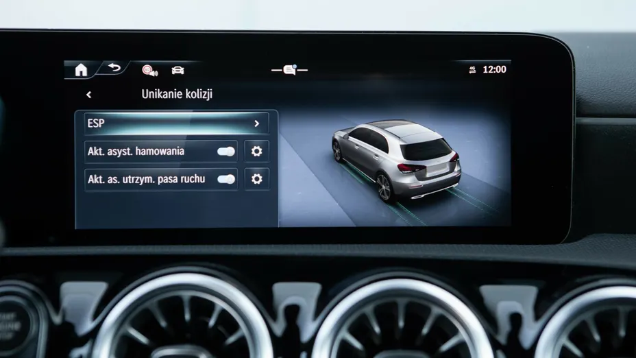 MERCEDES-BENZ A Klasa A 200 AMG Line 7G-DCT