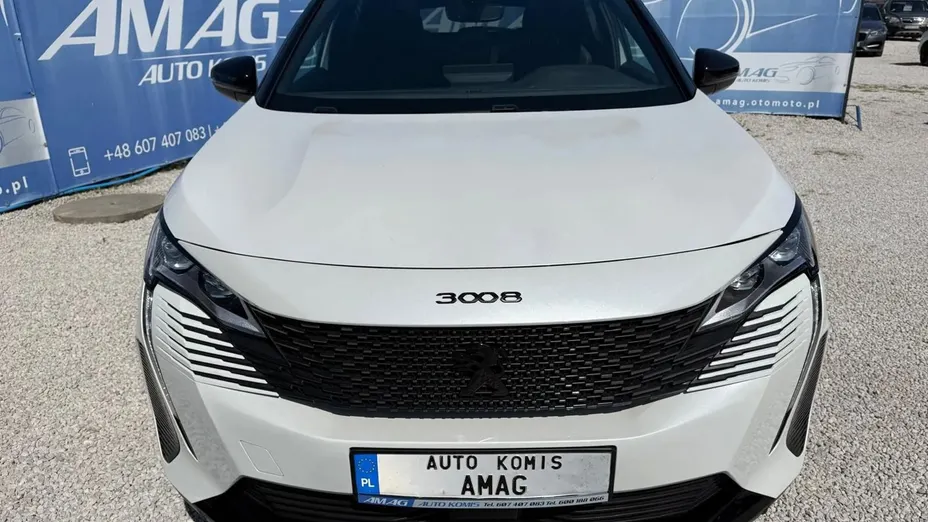 PEUGEOT 3008 -
