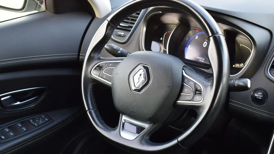 RENAULT Grand Scenic -
