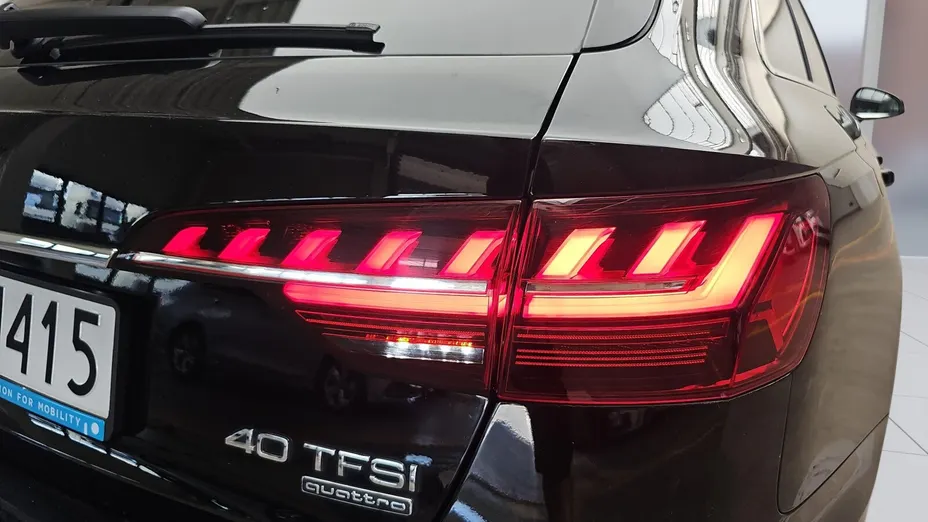 AUDI A4 A4 40 TFSI mHEV Quattro S tronic