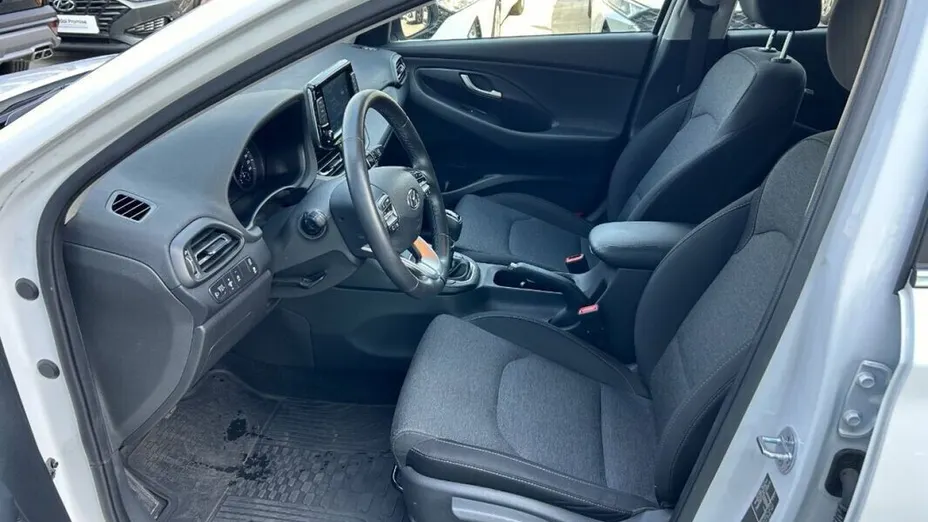 HYUNDAI i30 i30 1.0 T-GDI Smart