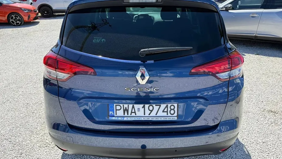 RENAULT Scenic -