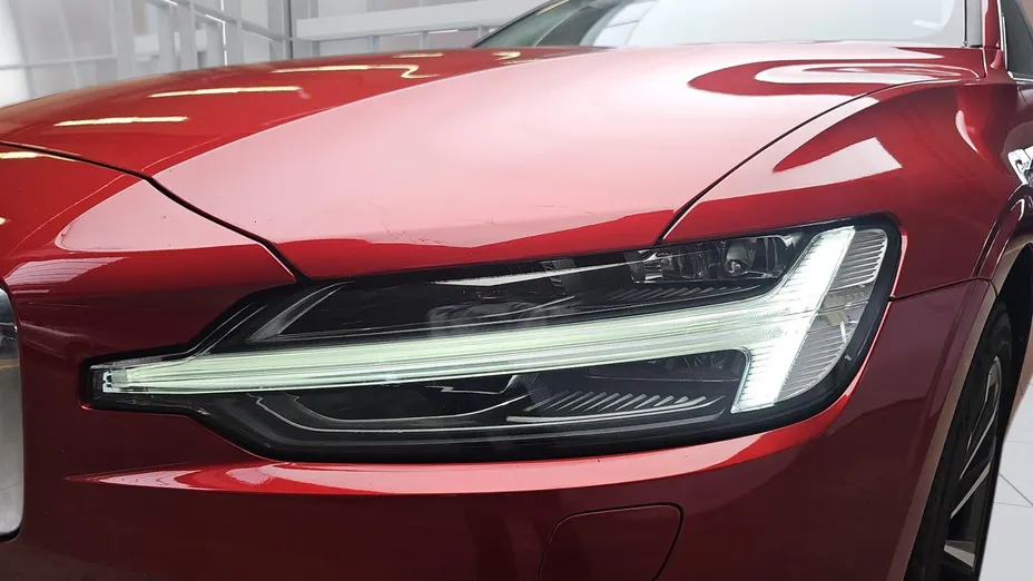 VOLVO V60 V60 B3 B Momentum aut