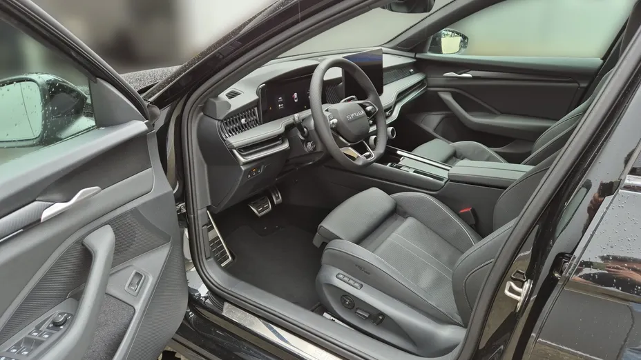 SKODA Superb Superb 2.0 TSI 4x4 Sportline DSG Nowy