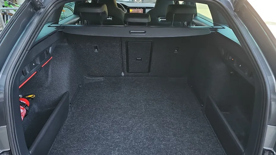 SKODA Octavia -