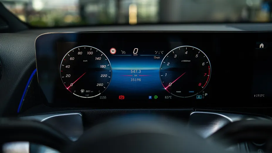 MERCEDES-BENZ GLB GLB 200 mHEV Progressive 7G-DCT